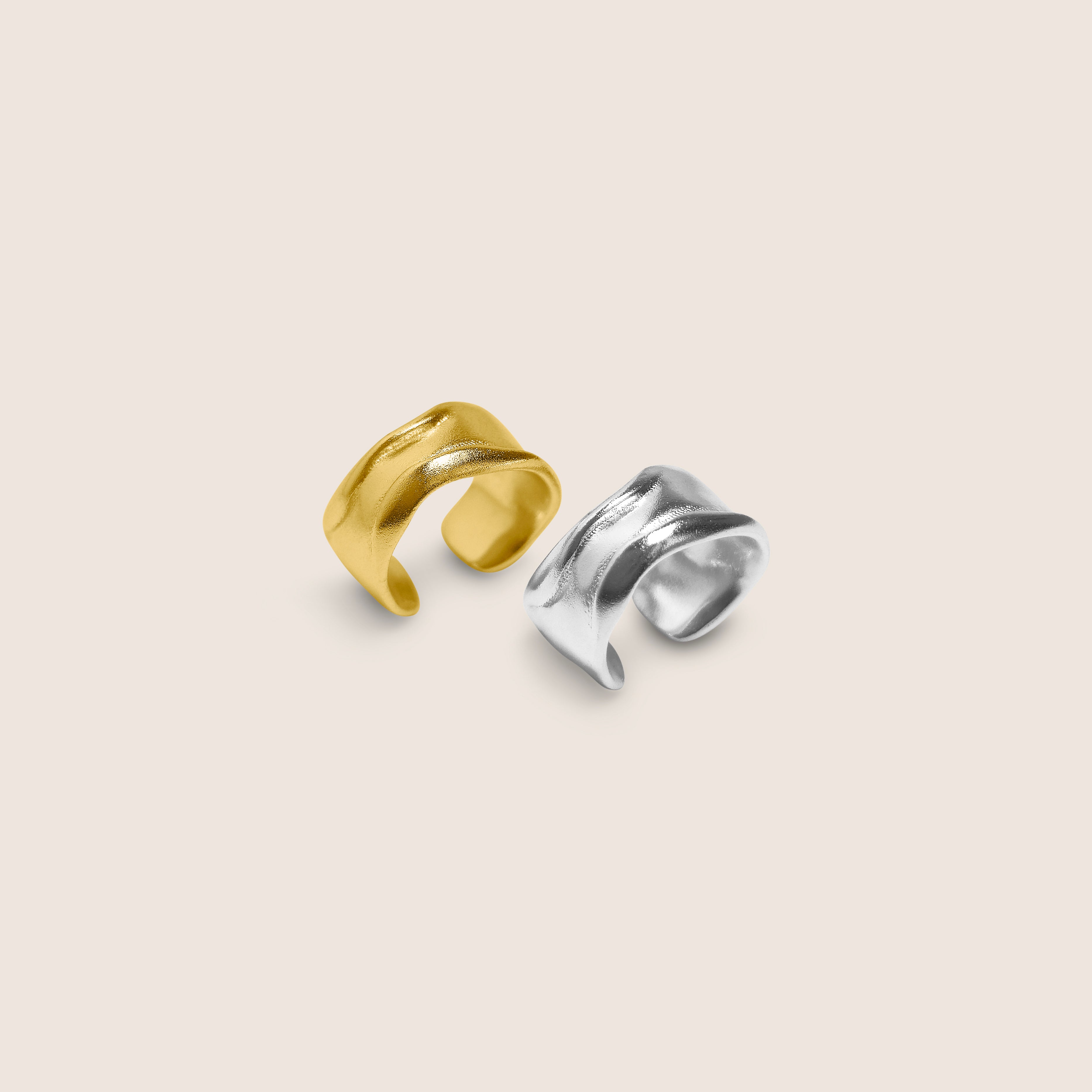 Wave Ear Cuff